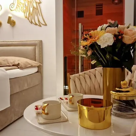Gold Apartament Prywatne Jacuzzi&Sauna-3